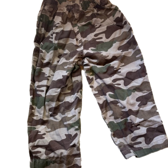3/$20 fisher price 12 month Camo style pants - Picture 3 of 3